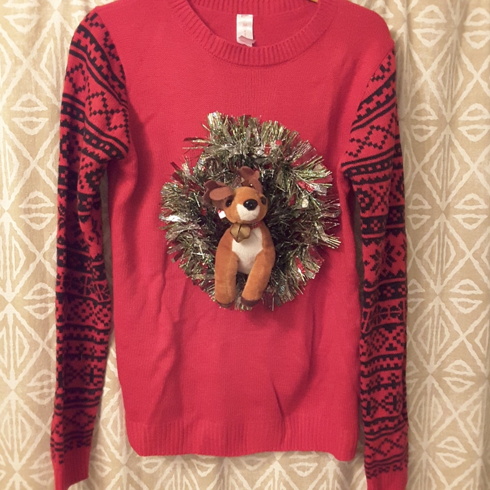 UGLY CHRISTMAS SWEATER